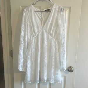 Lulu's White Floral Long Sleeve Dress